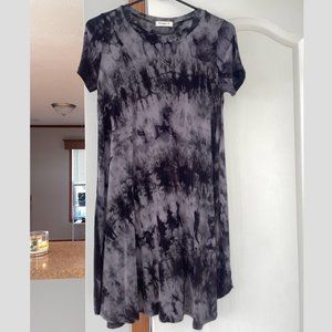 Black and Gray Tie Dye Shirt Dress